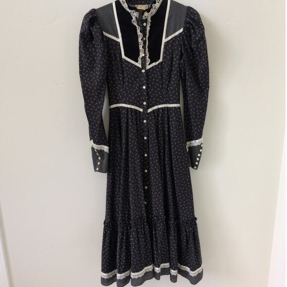 Vintage 70s Gunne Sax Black Floral Calico Midi Dress XS - Picture 2 of 9